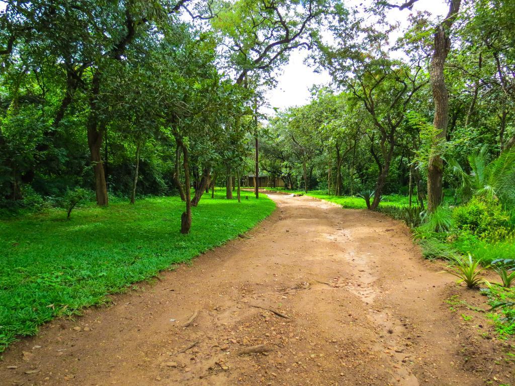 Woodlands Lilongwe Hotell Eksteriør bilde