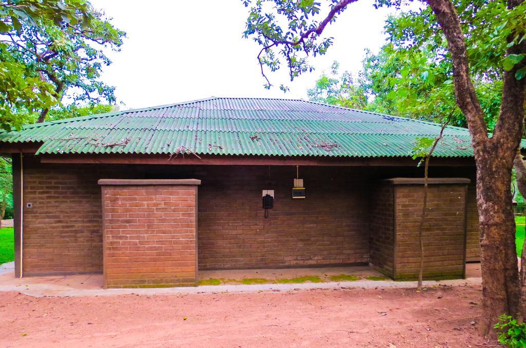 Woodlands Lilongwe Hotell Eksteriør bilde