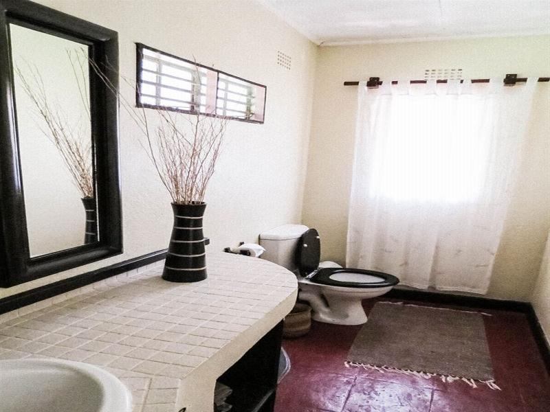 Woodlands Lilongwe Hotell Eksteriør bilde